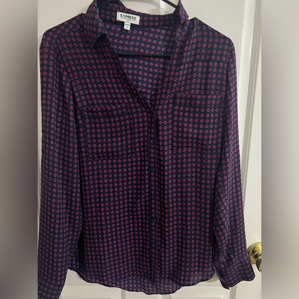 Women’s express blouse. Size small.